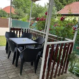 Francesco Apartmanház Velence - Medence/kert