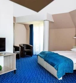 Kavics Spa Klub & Hotel