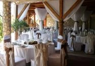 Holdfény Étterem Veresegyház