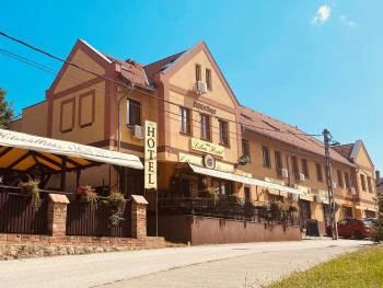 Libra Étterem Veresegyház