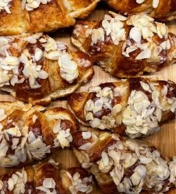 Mákmoiselle Pékség