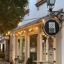 Pizza Rosa Veszprém - Külső kép