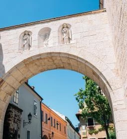 Hősök Kapuja Veszprém