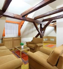 Hotel Historia & Historante