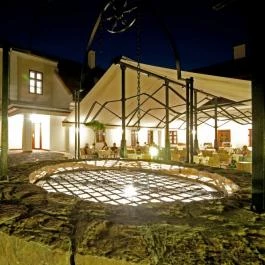 Hotel Historia & Historante Veszprém - Medence/kert