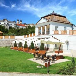 Hotel Historia Malomkert Veszprém - Medence/kert