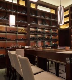 Maghari Borbár - Malatinszky Kúria