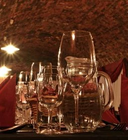 Polgár Pince Panzió étterme