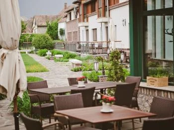 Crocus Gere Bor Hotel Wine Spa Villány