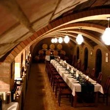 Polgár Pince Panzió Villány - Vendéglátás