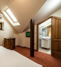 Vinatus Pince & Fogadó