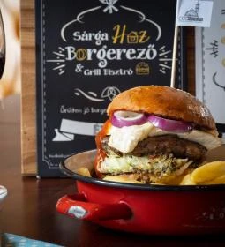 Sárga Ház Borgerező & Bisztró
