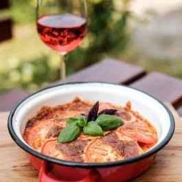 Sárga Ház Borgerező & Bisztró Villánykövesd - Étel/ital