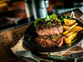 Sárga Ház Borgerező & Bisztró Villánykövesd