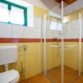 Öreghegyi Apartmanok Vindornyalak - Fürdőszoba