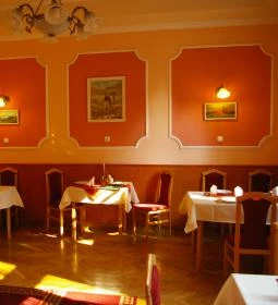 Kovács-Kert Étterem