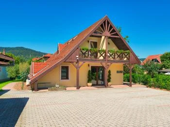 Honti Panzió Visegrád Honti Panzió Visegrád