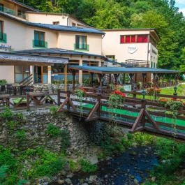 Patak Park Hotel Visegrád - Külső kép