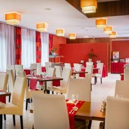 Royal Club Hotel Visegrád - Vendéglátás