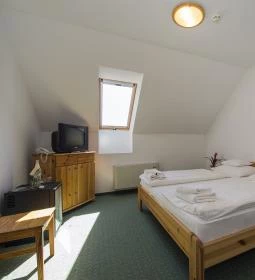 Zenit Hotel Vendégház