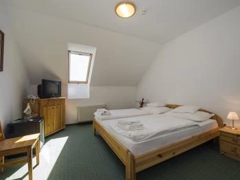 Zenit Hotel Vendégház Vonyarcvashegy