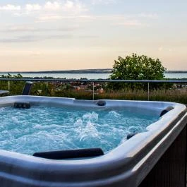 Zenit Hotel Vendégház Vonyarcvashegy - Wellness