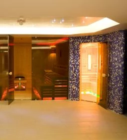 Zenit Hotel Vendégház