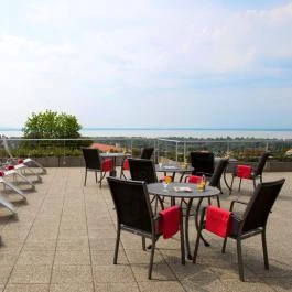 Zenit Hotel Vendégház Vonyarcvashegy - Külső kép