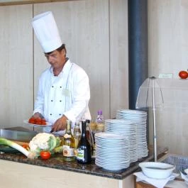 Zenit Hotel Vendégház Vonyarcvashegy - Vendéglátás