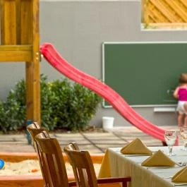 Zenit Hotel Vendégház Vonyarcvashegy - Vendéglátás