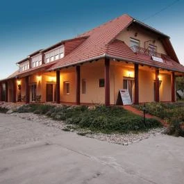 Mantra Ház Vonyarcvashegy - Külső kép