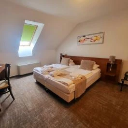 Zenit Hotel Balaton Vonyarcvashegy - Szobák