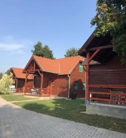 Aquatherma Termálfalu és Kemping