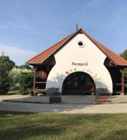 Aquatherma Termálfalu és Kemping