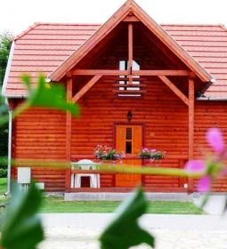 Aquatherma Termálfalu & Kemping