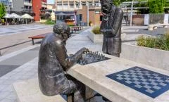 Sakkozók szobor