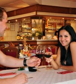 Friskó Panzió étterme