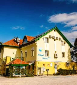 Fürdő Hotel