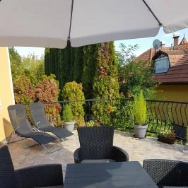 Hanna-Bella Apartman Zalakaros - Medence/kert