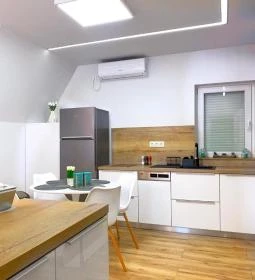 Irisz Hillside Apartman