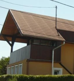 Karos Centrál Apartmanház