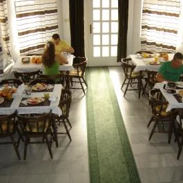 Karos Relax Panzió Zalakaros - Vendéglátás