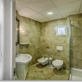 Laky Villa Zalakaros - Szobák