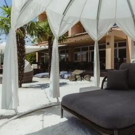 Belenus Thermalhotel Superior Zalakaros - Medence/kert