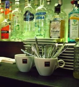 Fiáker Vendéglő & Panzió