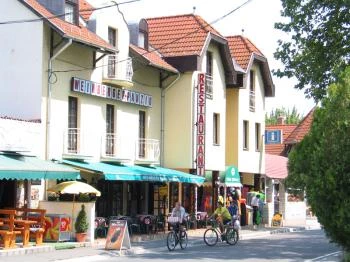 Viktória Étterem & Panzió Zamárdi