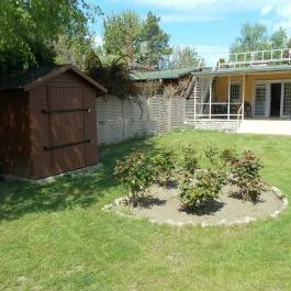 Part Közeli Vendégház Zamárdi - Medence/kert