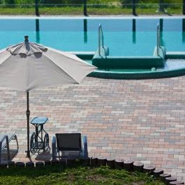 Forest Hills Biohotel & Golf Zirc - Medence/kert