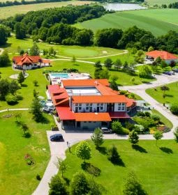 Forest Hills Hotel & Golf