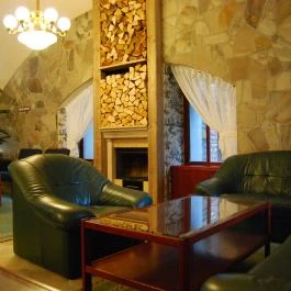 Hotel Szarvaskút Zirc - Belső